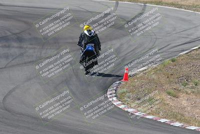 media/Apr-20-2025-AHRMA (Sun) [[393a79c373]]/Race/Group 1/Turn 4b/